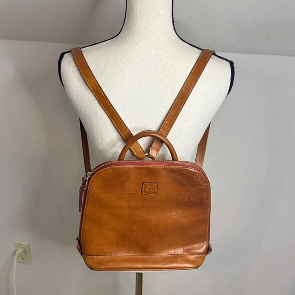 Dooney & Bourke Brown Leather Backpack As Is Condition - Picture 16 of 16